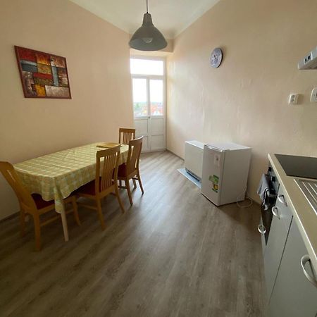 Apartman Na Namesti Sobeslav Ngoại thất bức ảnh