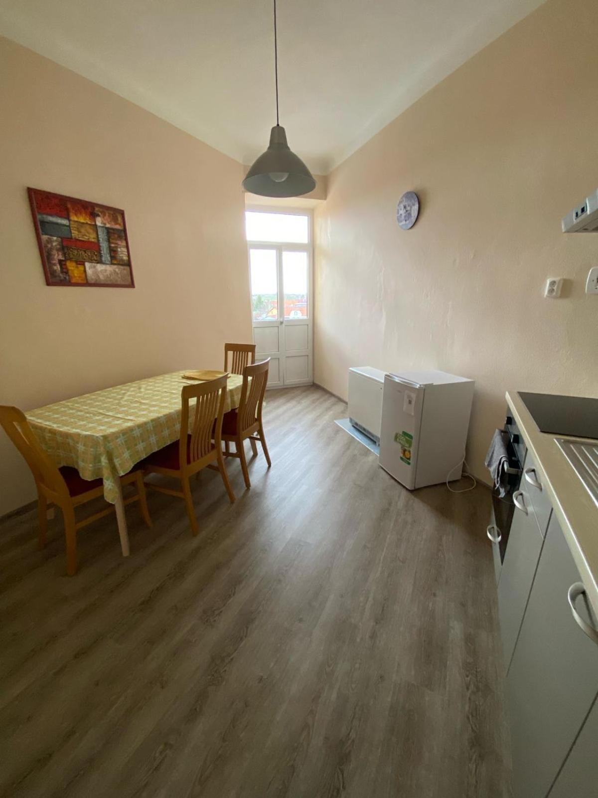 Apartman Na Namesti Sobeslav Ngoại thất bức ảnh