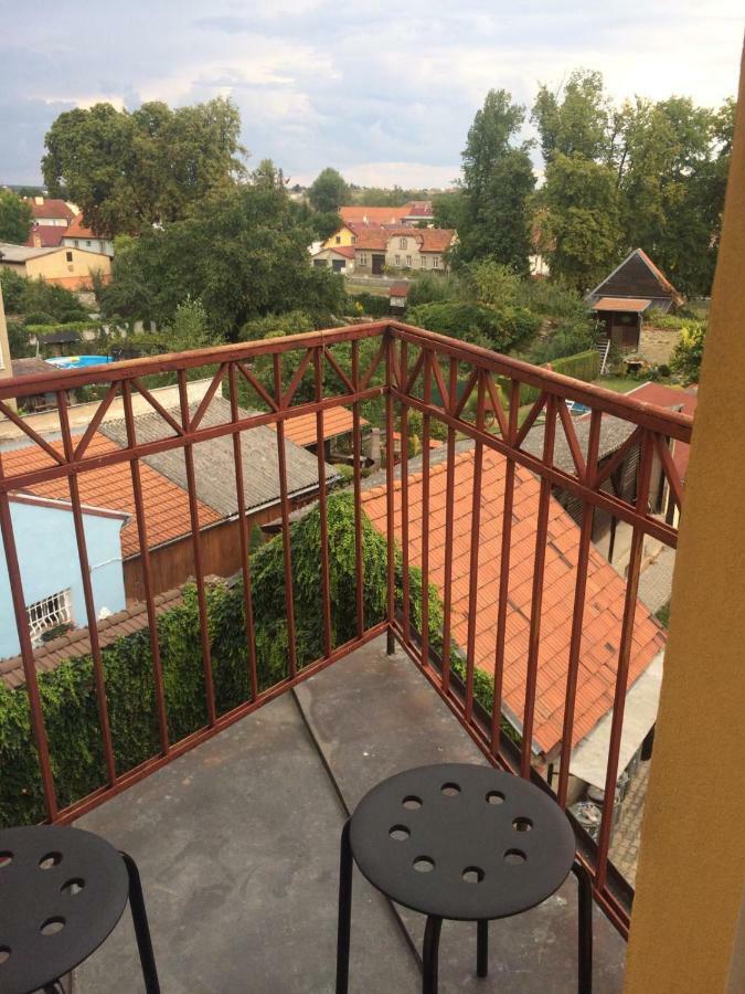Apartman Na Namesti Sobeslav Ngoại thất bức ảnh